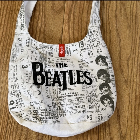 Apple Corp, “THE BEATLES “Crossbody Bag Vintage - Picture 1 of 6